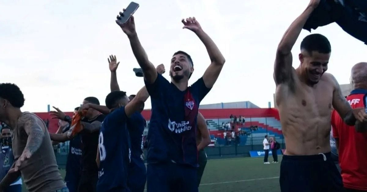 Bahia de Feira segura empate contra o Galícia e conquista Série B do Baianão