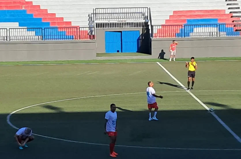 Natal Show de Bola reúne artistas, jogadores e influenciadores para combater a fome em Feira de Santana