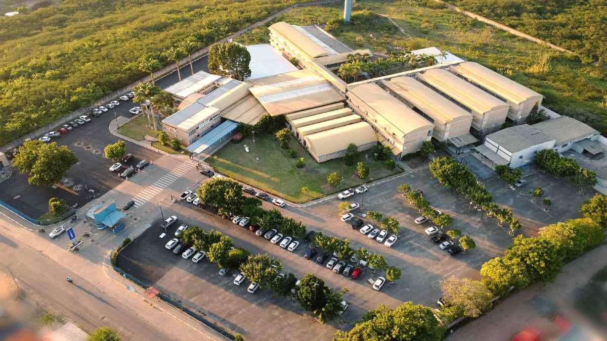 Unex abre edital para seleção de docentes do curso de Medicina em Feira de Santana