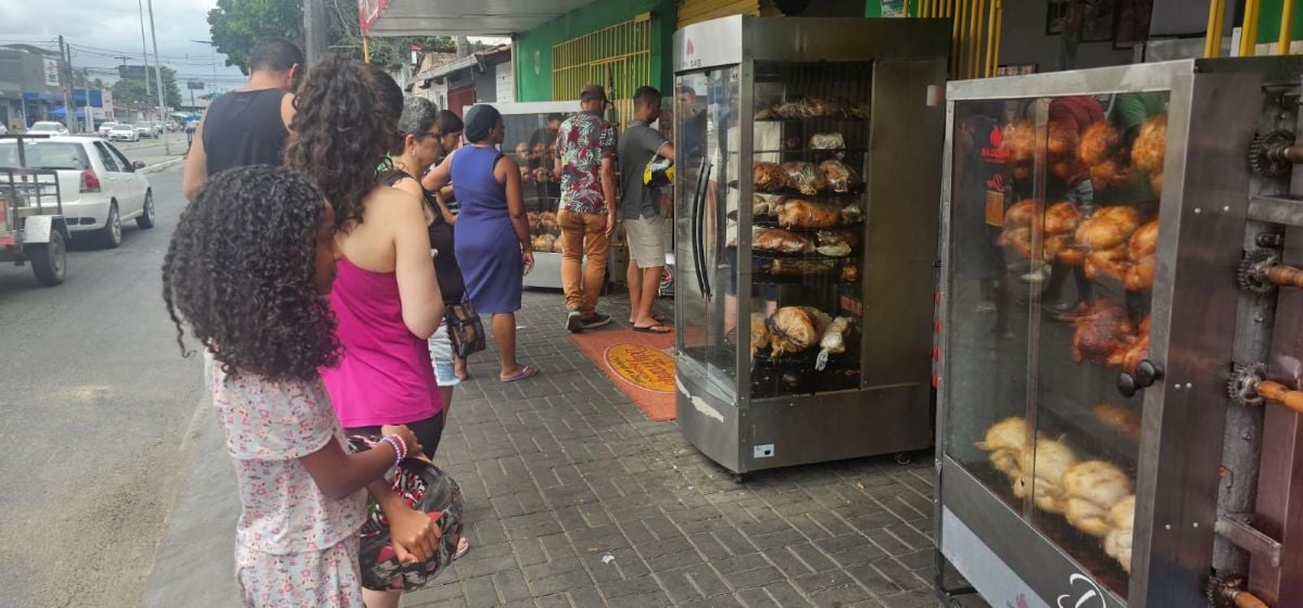 fila frango assado véspera de natal