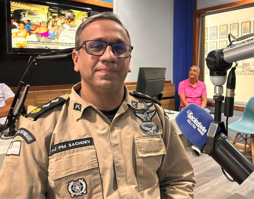 Major Sachdev, comandante do Esquadrão de Motocicleta Asa Branca