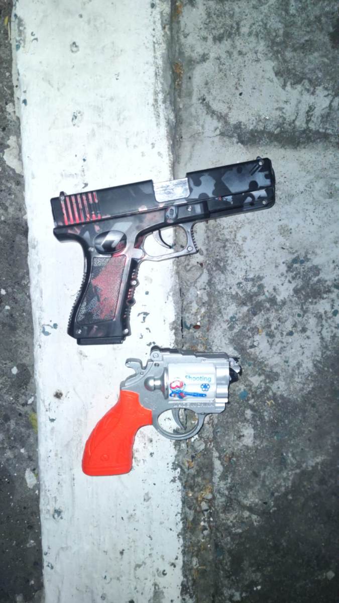 simulacro de arma de fogo