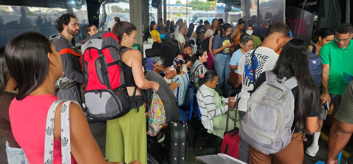 Ano Novo movimenta Rodoviária de Feira de Santana | Foto: Paulo José/Acorda Cidade