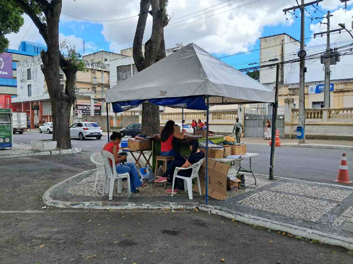 Feira do Livro Usado | Foto: Ney Silva/ Acorda Cidade Feira do Livro Usado | Foto: Ney Silva/ Acorda Cidade