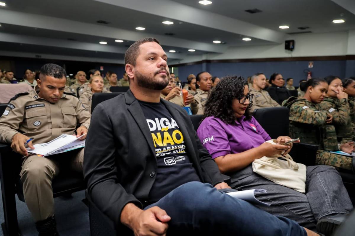 Formação em Direitos Humanos é realizada para forças de segurança do Estado Foto Cleomário Alves SJDHBA Formação em Direitos Humanos é realizada para forças de segurança do Estado Foto Cleomário Alves SJDHBA