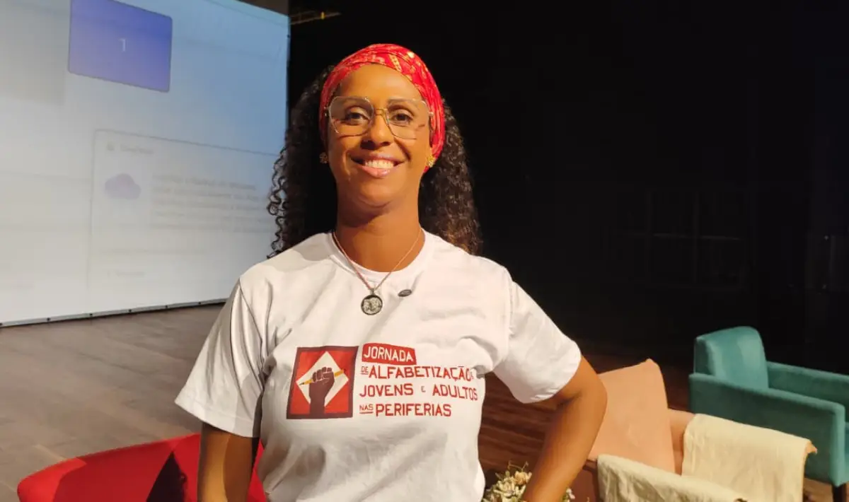 Projeto Mãos Solidárias alfabetiza quase mil jovens, adultos e idosos em Feira de Santana