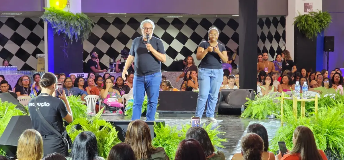 Jornada Pedagógica 2026 é aberta em Feira de Santana com foco na alfabetização, equidade e saúde mental dos educadores