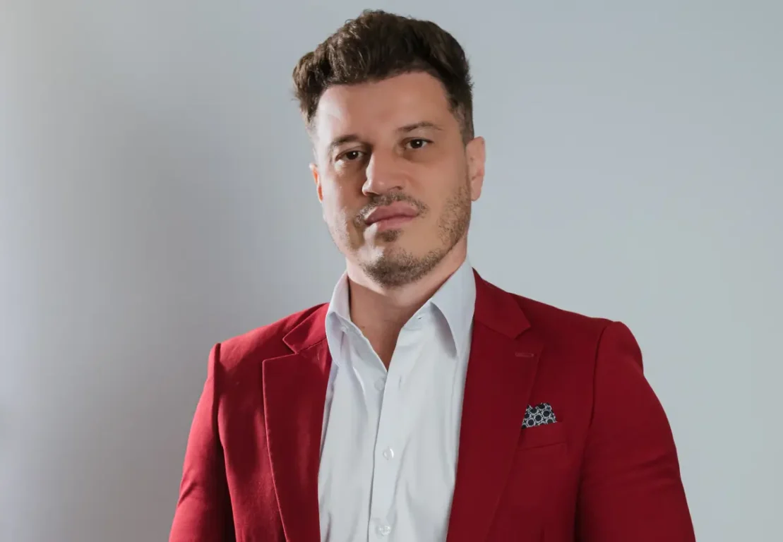 Por que milionários parcelam aquisições, mesmo tendo dinheiro em caixa? Entenda