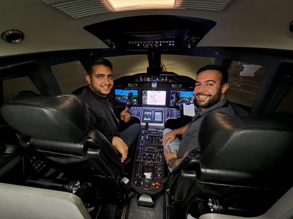 Juliano compra jatinho avaliado em 80 milhões