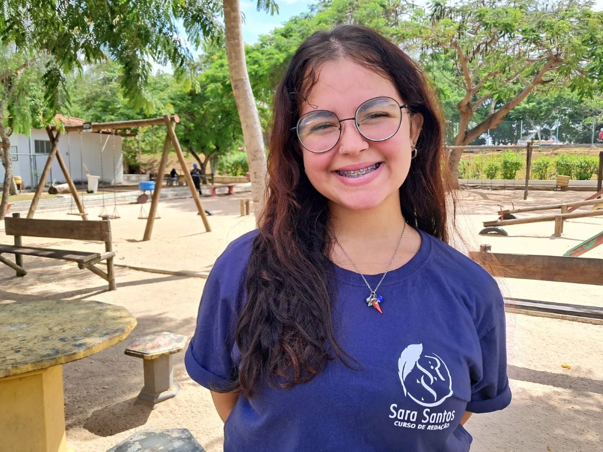 Letícia Amarante Torres, estudante que tirou 960 pontos na redação do Enem 2025