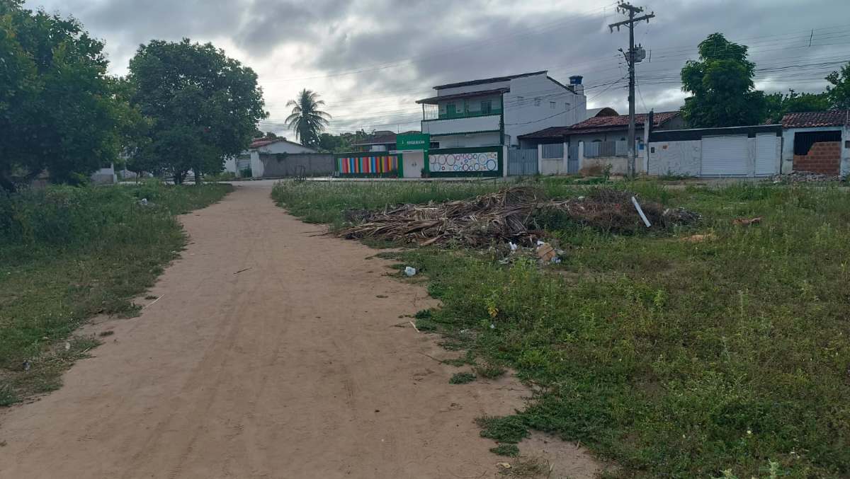 Rua Assis, no bairro Asa Branca