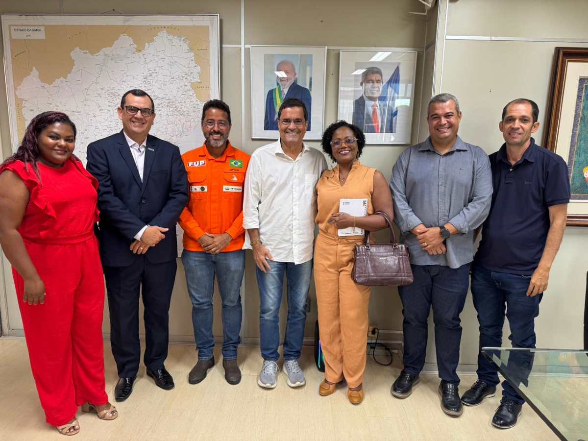 SDE debate fortalecimento do setor coureiro-calçadista de Ipirá SDE debate fortalecimento do setor coureiro-calçadista de Ipirá