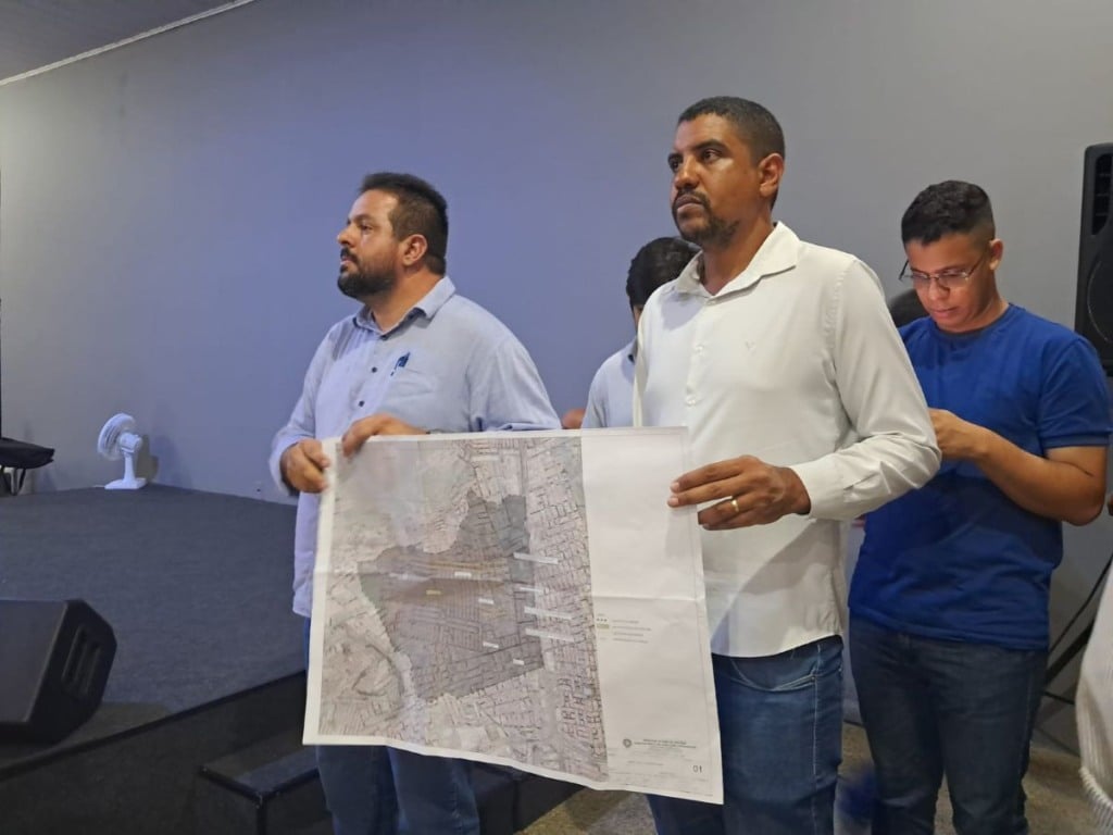 Anúncio de Licitação de Obras