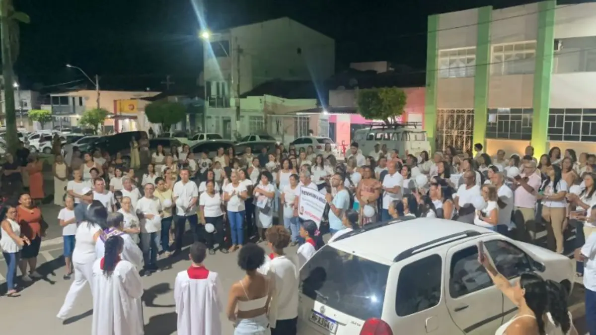 Feminicídio: comunidade realiza manifestação por justiça após assassinato de professora