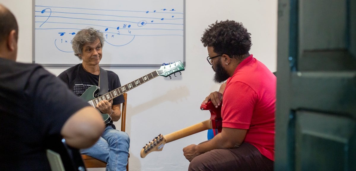 Núcleo Moderno de Música abre inscrições para cursos de instrumentos e canto coral