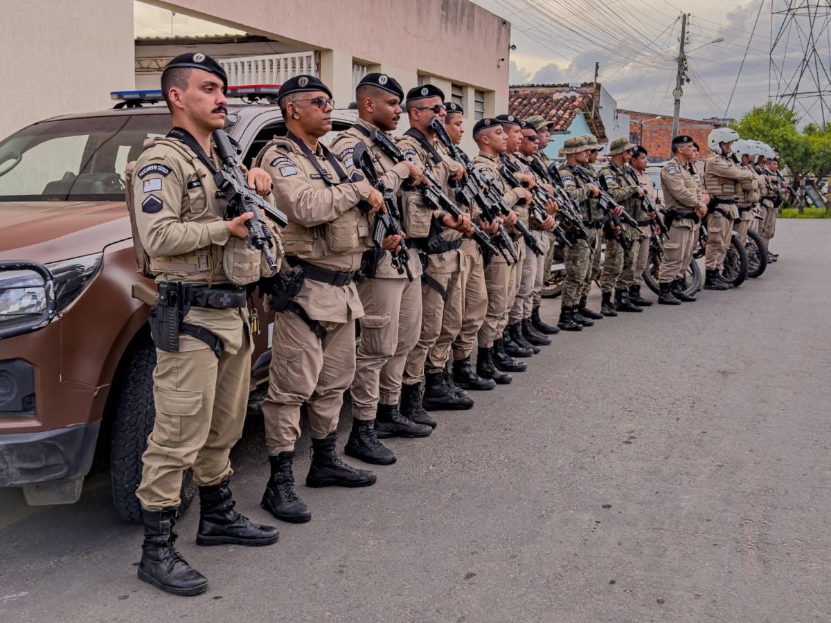 policias PM polícia viatura Ipiaú