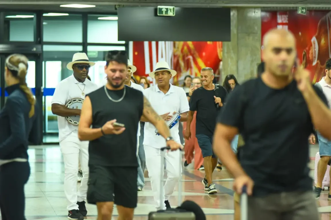 Pesquisa aponta que 45% dos turistas ficam 7 dias ou mais em Salvador no período do Carnaval