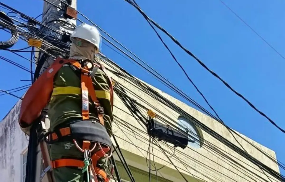 Coelba remove mais de 26 toneladas de cabos irregulares nos circuitos do Carnaval de Salvador