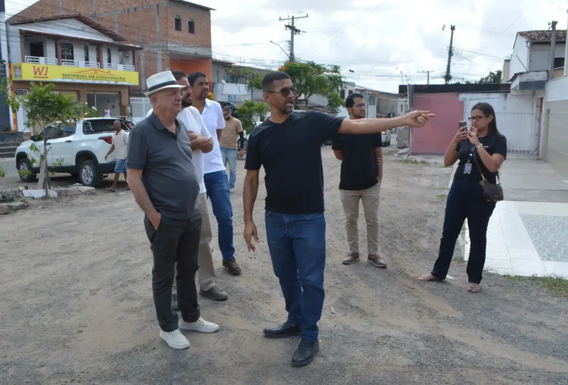 Intervenções da Prefeitura de Feira vão resolver engarrafamentos na entrada do Feira IX