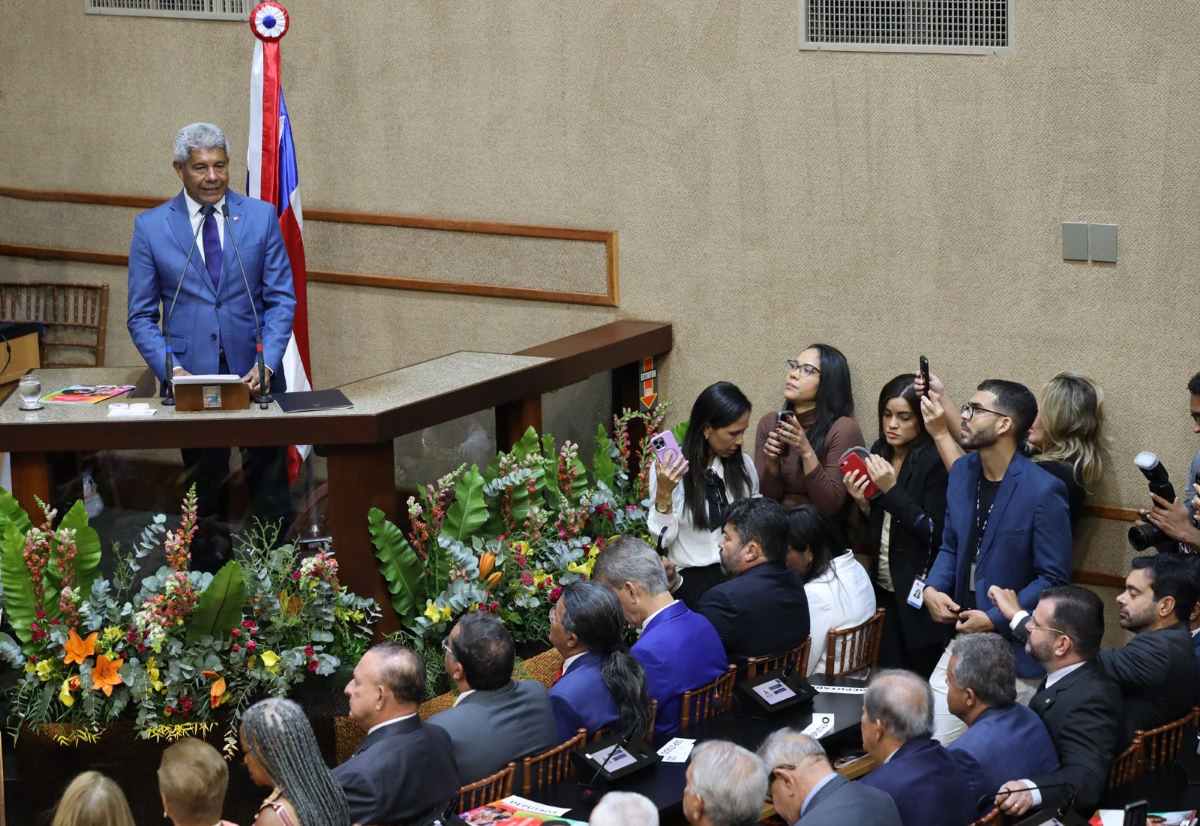 Governador Jerônimo Rodrigues