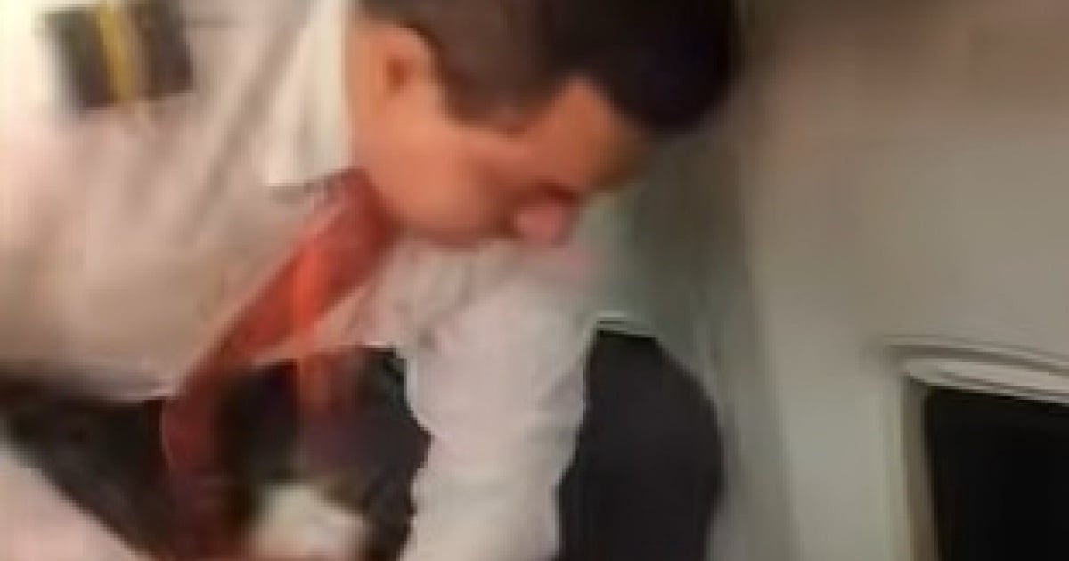 Homem morre após passar mal em voo de Porto Seguro a São Paulo; avião desviou para Vitória