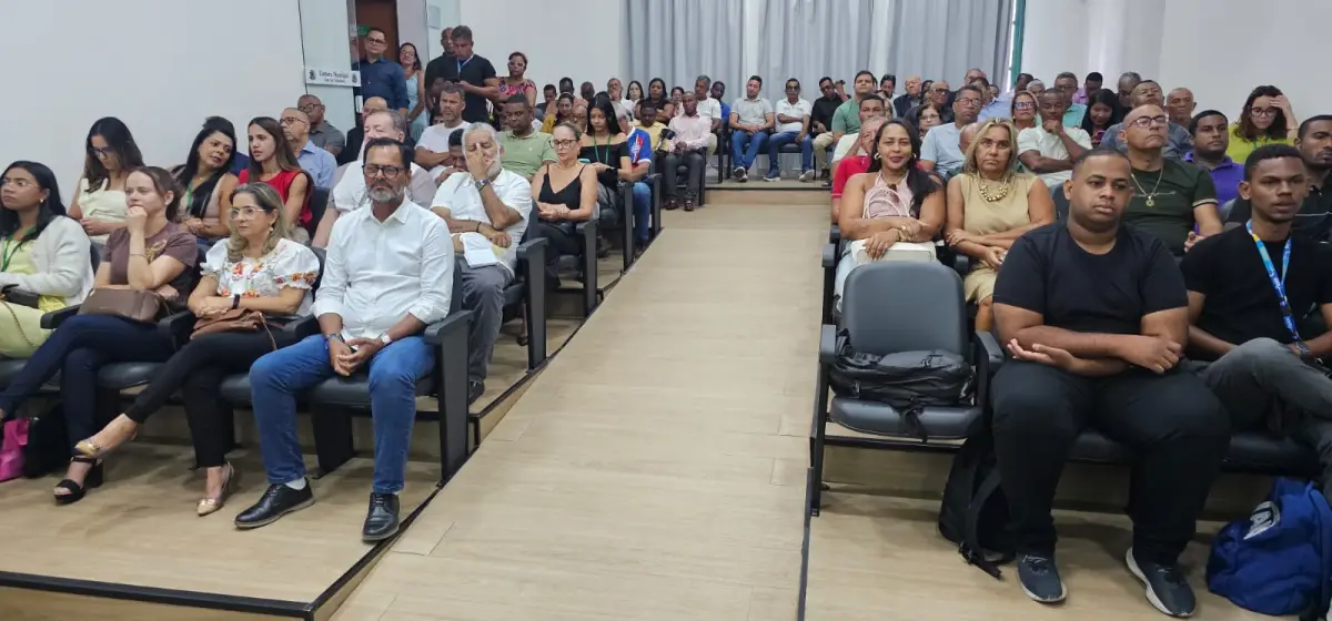 Na primeira sessão do ano, Executivo e Legislativo reforçam sintonia na Câmara de Feira de Santana