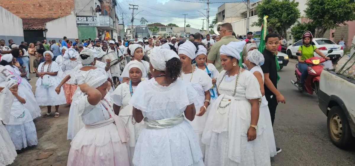 Lavagem da Lenha encerra festejos a Nossa Senhora dos Humildes, em Feira de Santana