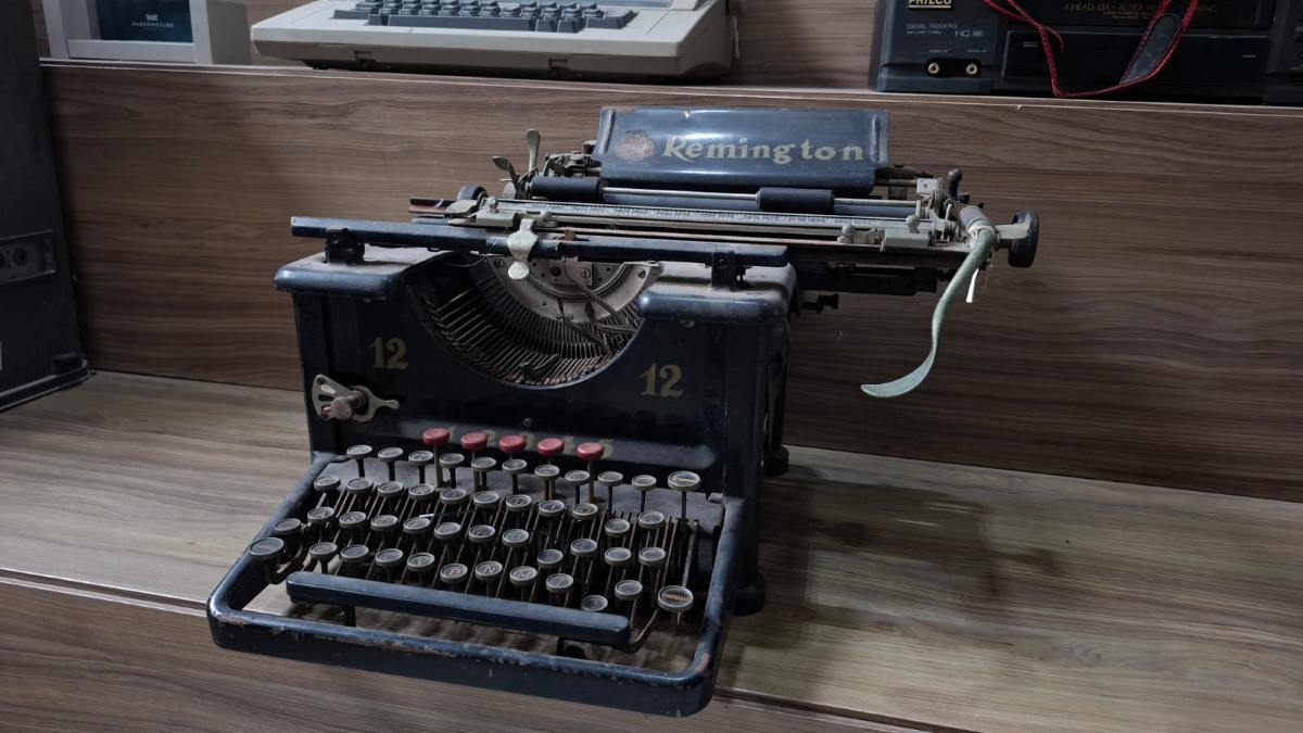 Máquina de escrever