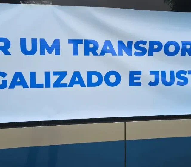 Mobilização dos motoristas dos transporte alternativo em Feira