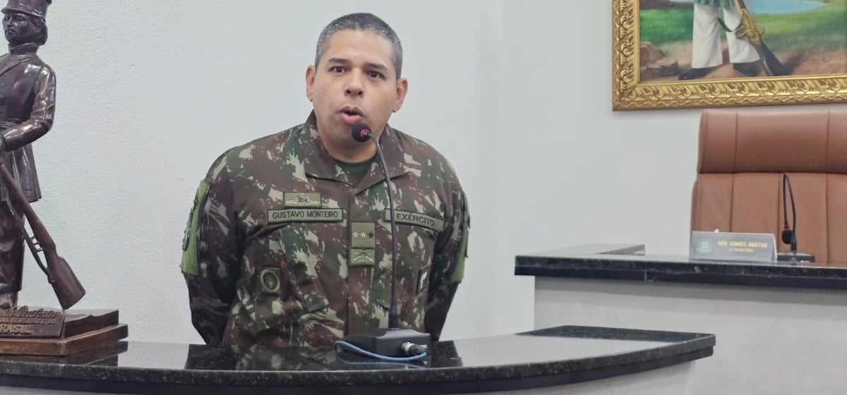 Novo comandante do 35º BI