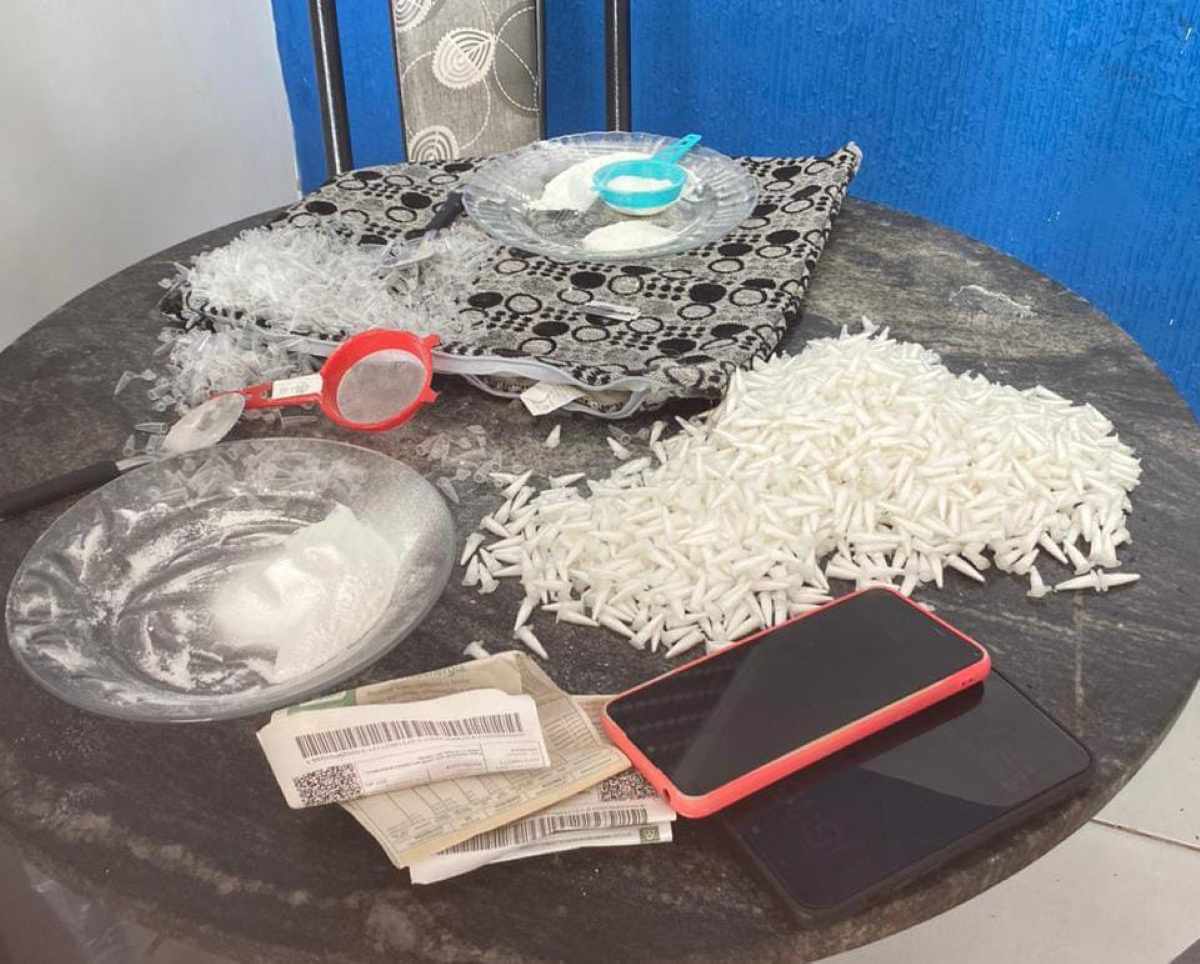 Operação Conexão desarticula laboratório e centro de distribuição de drogas em Porto Seguro Operação Conexão desarticula laboratório e centro de distribuição de drogas em Porto Seguro