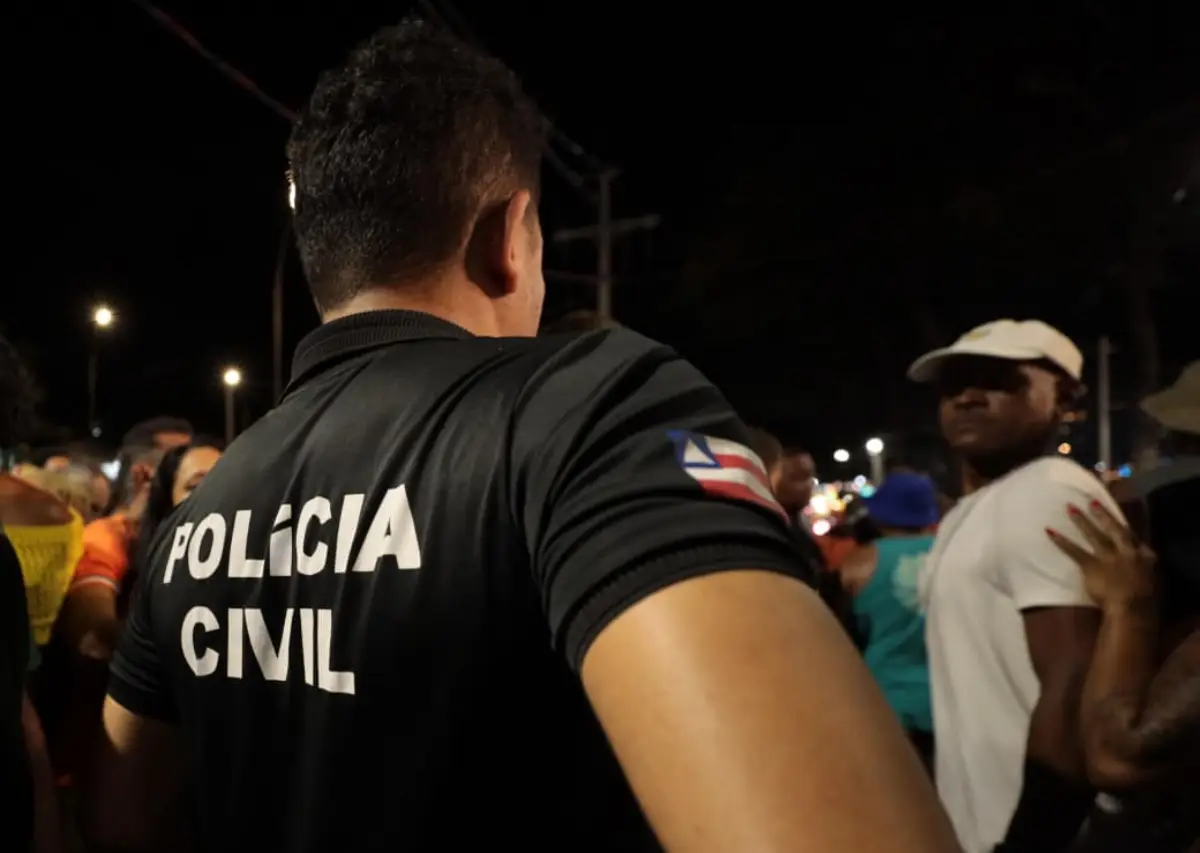 Mulher é presa em flagrante por tráfico de drogas ao vender “brisadeiro” no Carnaval