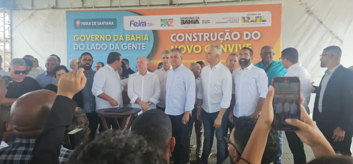 Rui Costa assina ordem de serviço do Convive e anuncia pacote de obras para Feira de Santana: R$ 18,5 milhões
