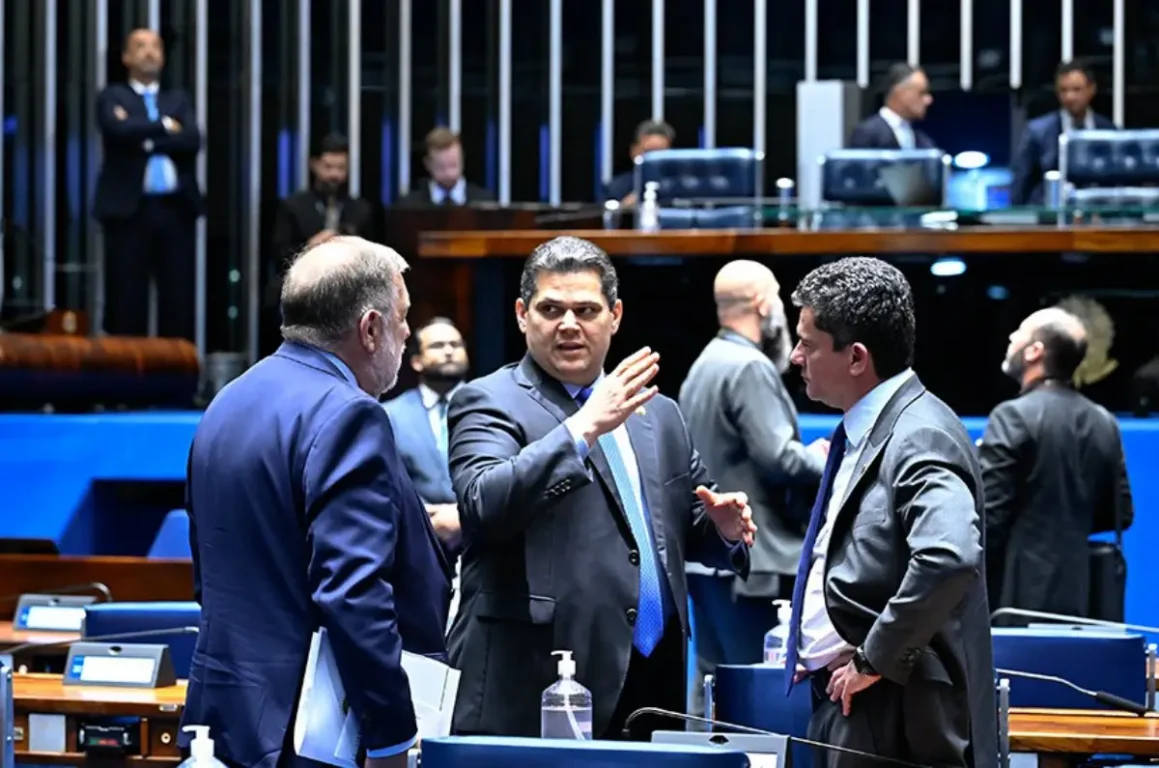 Senado aprova MP que cria programa Gás do Povo