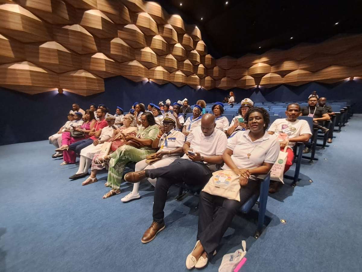 Teia de Pontos de Cultura reúne representantes de várias cidades da Bahia; evento teve a participação de Margareth Menezes Teia de Pontos de Cultura reúne representantes de várias cidades da Bahia; evento teve a participação de Margareth Menezes