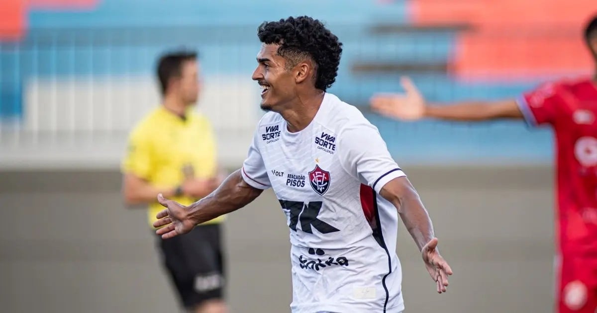 Vitória bate o Barcelona de Ilhéus
