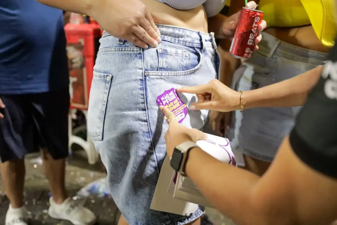 “Não me pegue, não me toque”: campanha combate assédio durante o Carnaval de Salvador