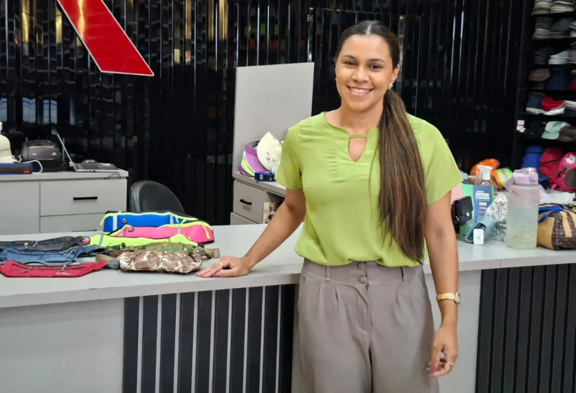 Carnaval nas ruas: delegada orienta sobre uso da doleira, prevenção de furtos e combate ao assédio na folia