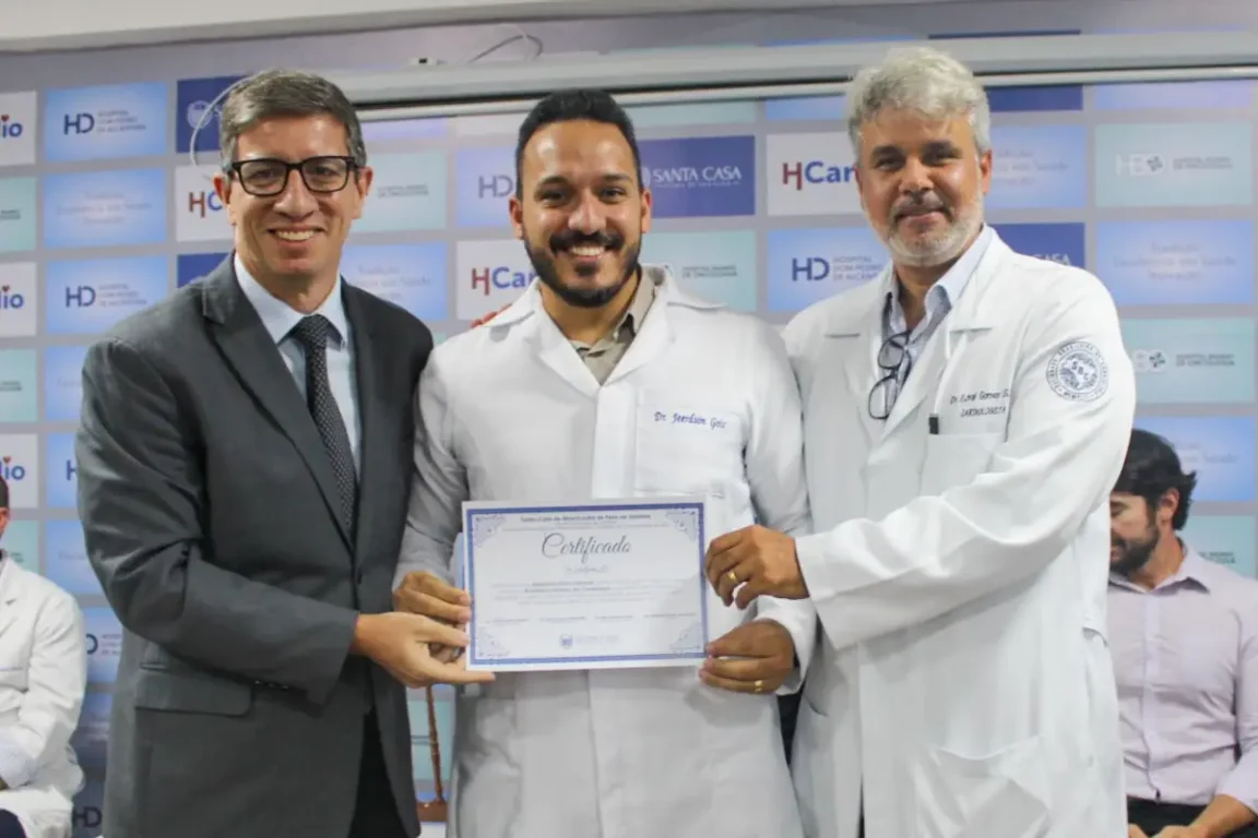 Santa Casa forma terceira turma de Residência Médica com sete especialistas