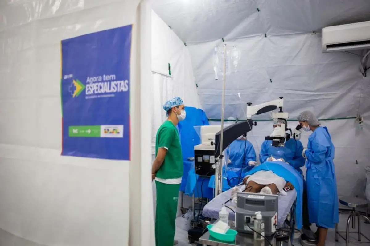 Agora tem especialistas médicos