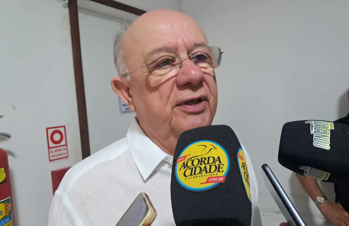 Câmara de Feira entrega cheque de R$ 6 milhões para construção do novo Hospital Baiano de Oncologia