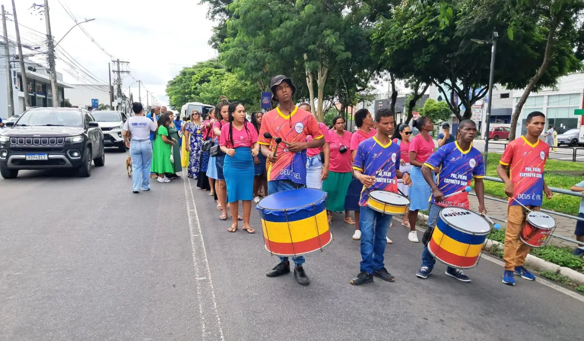Pela primeira vez, mulheres evangélicas ocupam as ruas no Dia Internacional da Mulher em Feira de Santana
