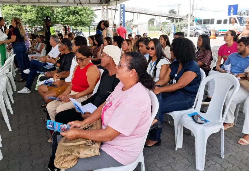 Carreta de tomografia inicia atendimentos para mais de 1,6 mil pacientes na região de Feira de Santana