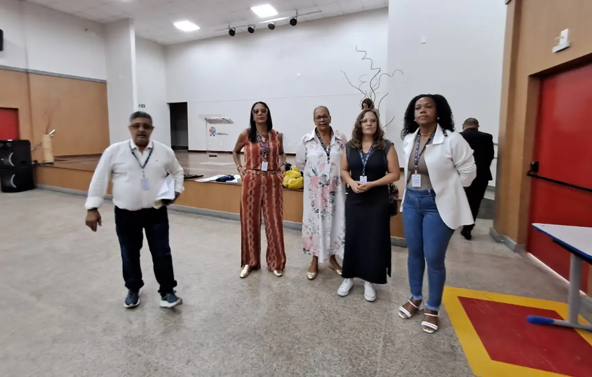 concurso para professor movimenta locais de prova nos dois turnos em Feira de Santana