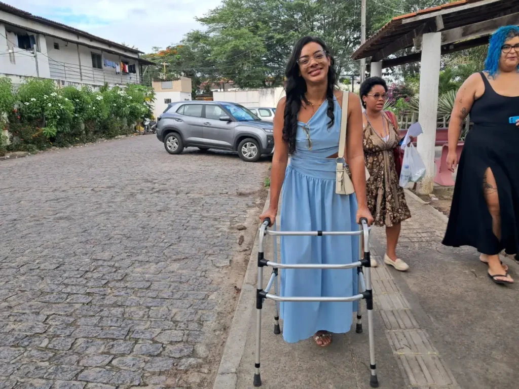 concurso para professor movimenta locais de prova nos dois turnos em Feira de Santana