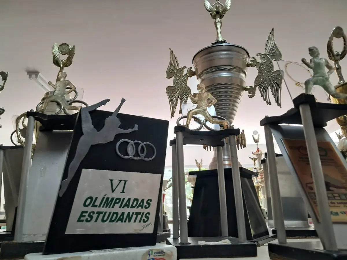 Colégio Gastão Guimarães celebra tradição e formação de gerações em Feira de Santana