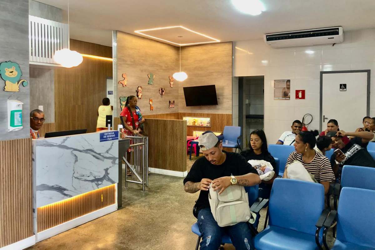 Crianças e adolescentes em atendimento psicológico