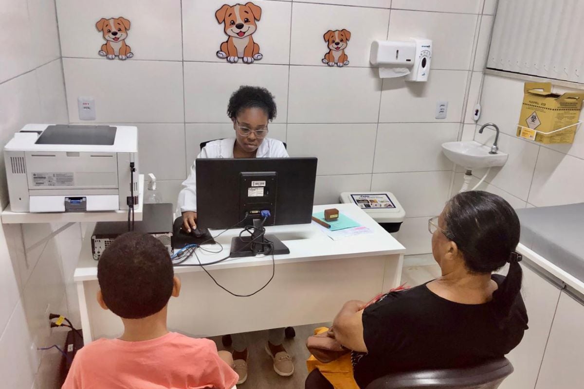 Crianças e adolescentes em atendimento psicológico