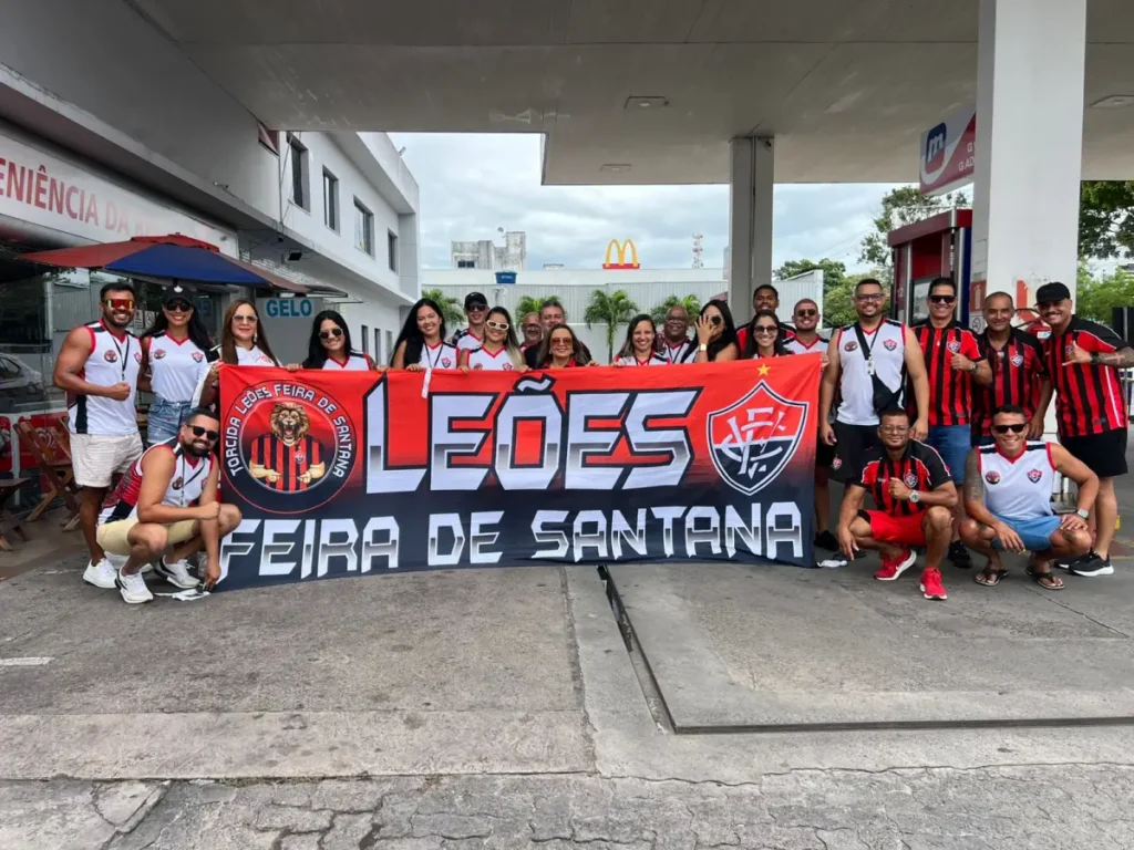 Embaixada do Vitória em Feira