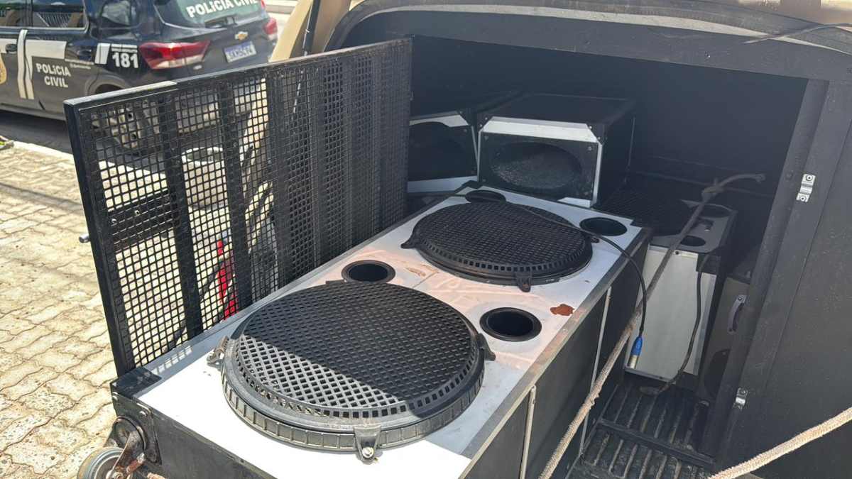 Homem é conduzido à delegacia após denúncia de poluição sonora